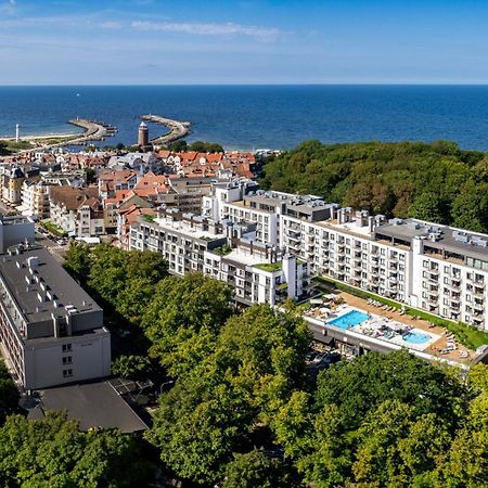 Apartamenty Sun & Snow Nadmorskie Tarasy Z Basenem Kołobrzeg Esterno foto