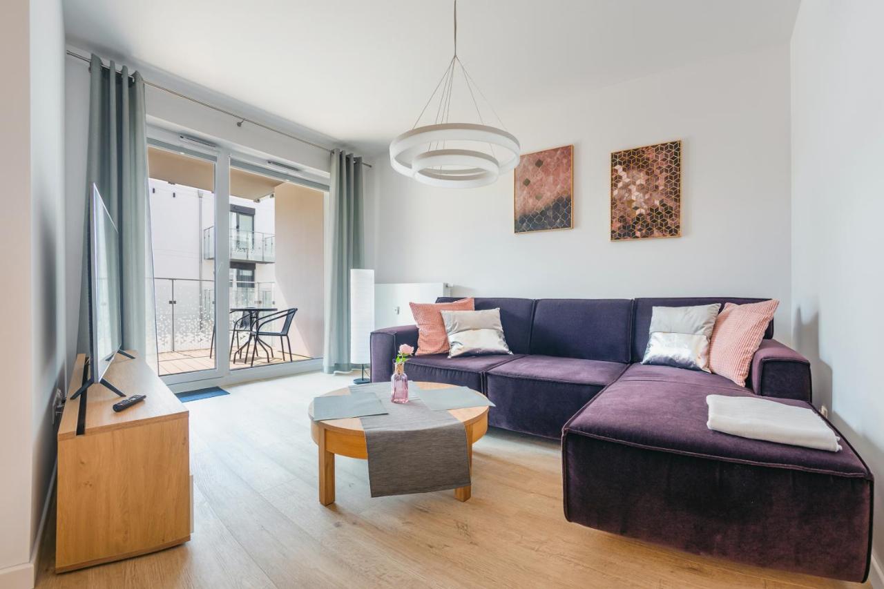Apartamenty Sun & Snow Nadmorskie Tarasy Z Basenem Kołobrzeg Esterno foto